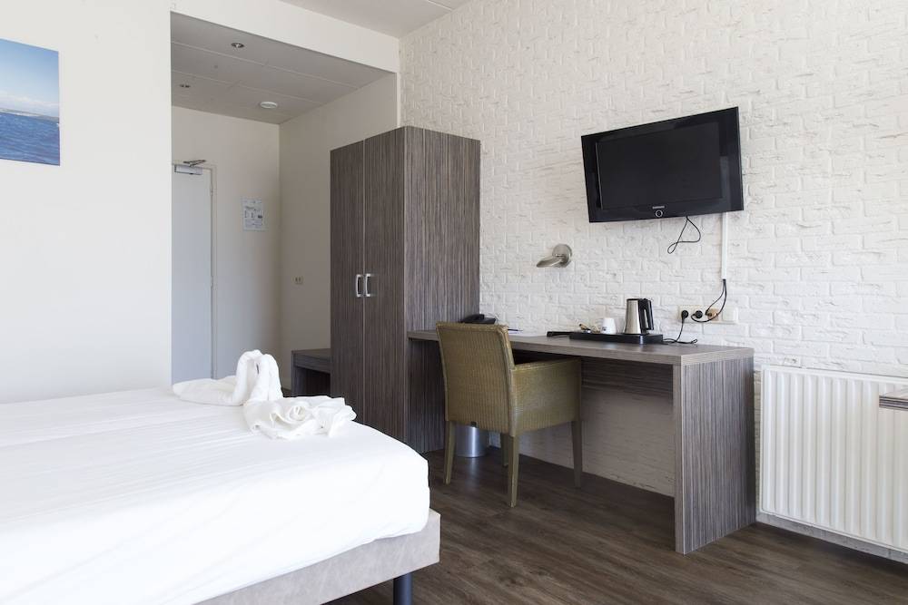 Strandhotel Vigilante 2