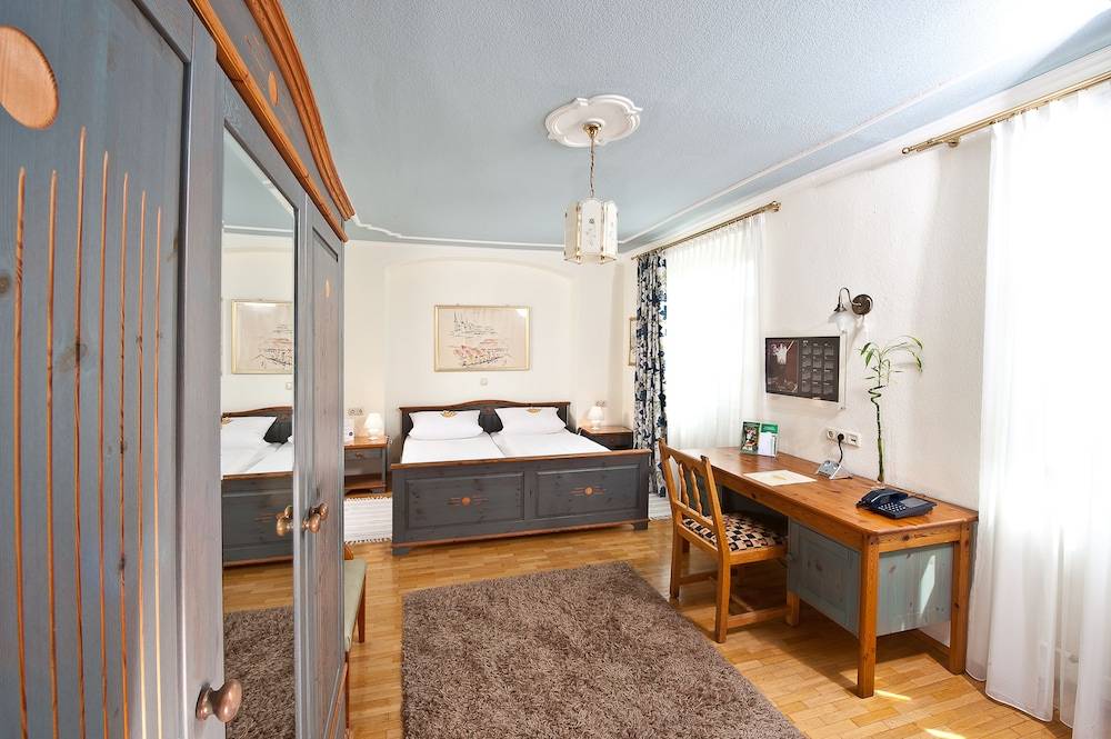 Hotel & Brauereigasthof Drei Kronen 2