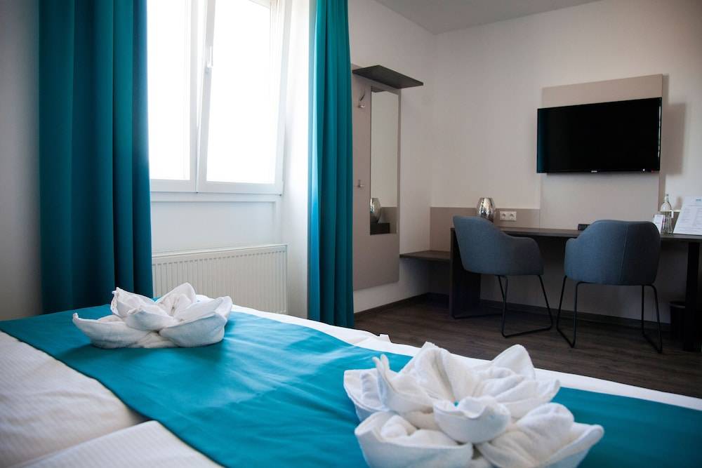 Hotel im Kaiserpark 1