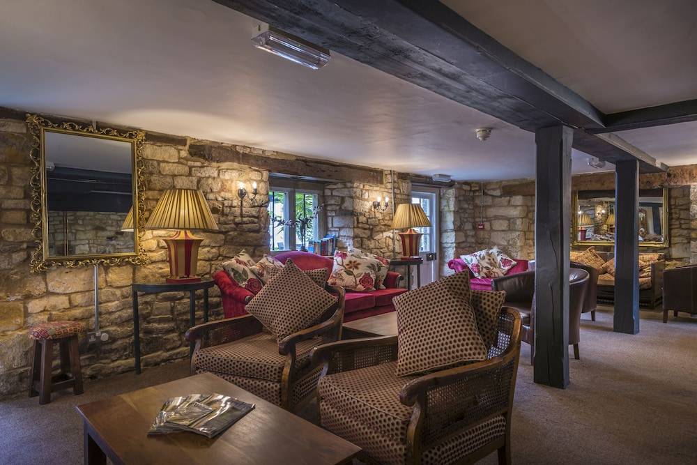 The White Hart Royal, Moreton-in-Marsh, Cotswolds - The Coaching Inn Group 2