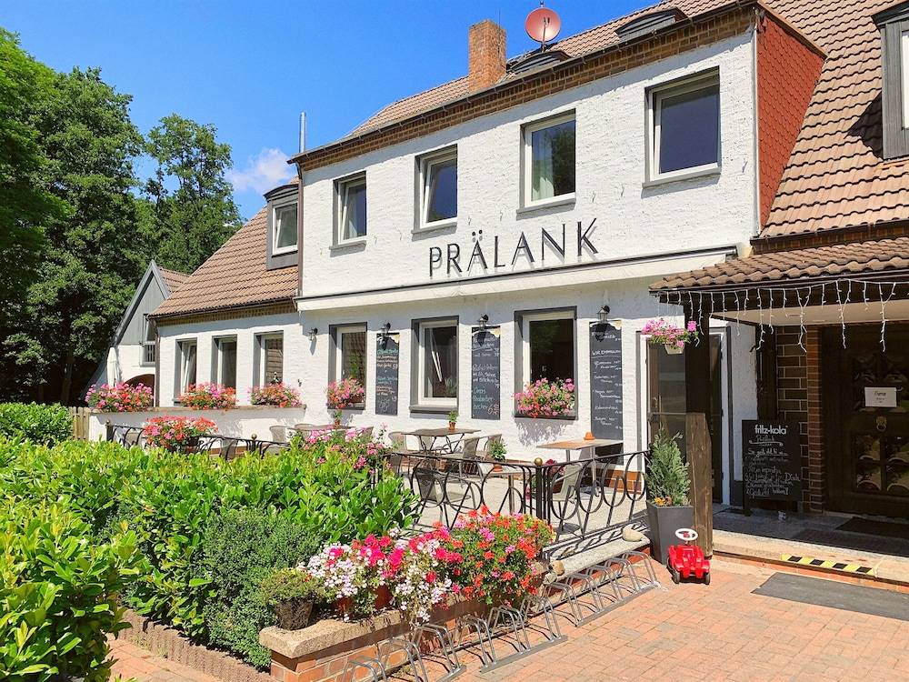 Landhotel Cafe Prälank 1