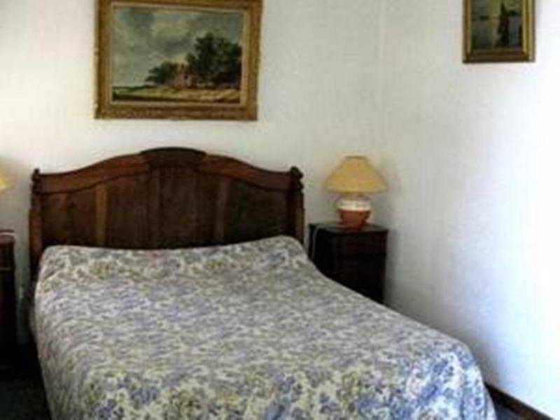 Logis Hôtel Le Vieil Amandier 2