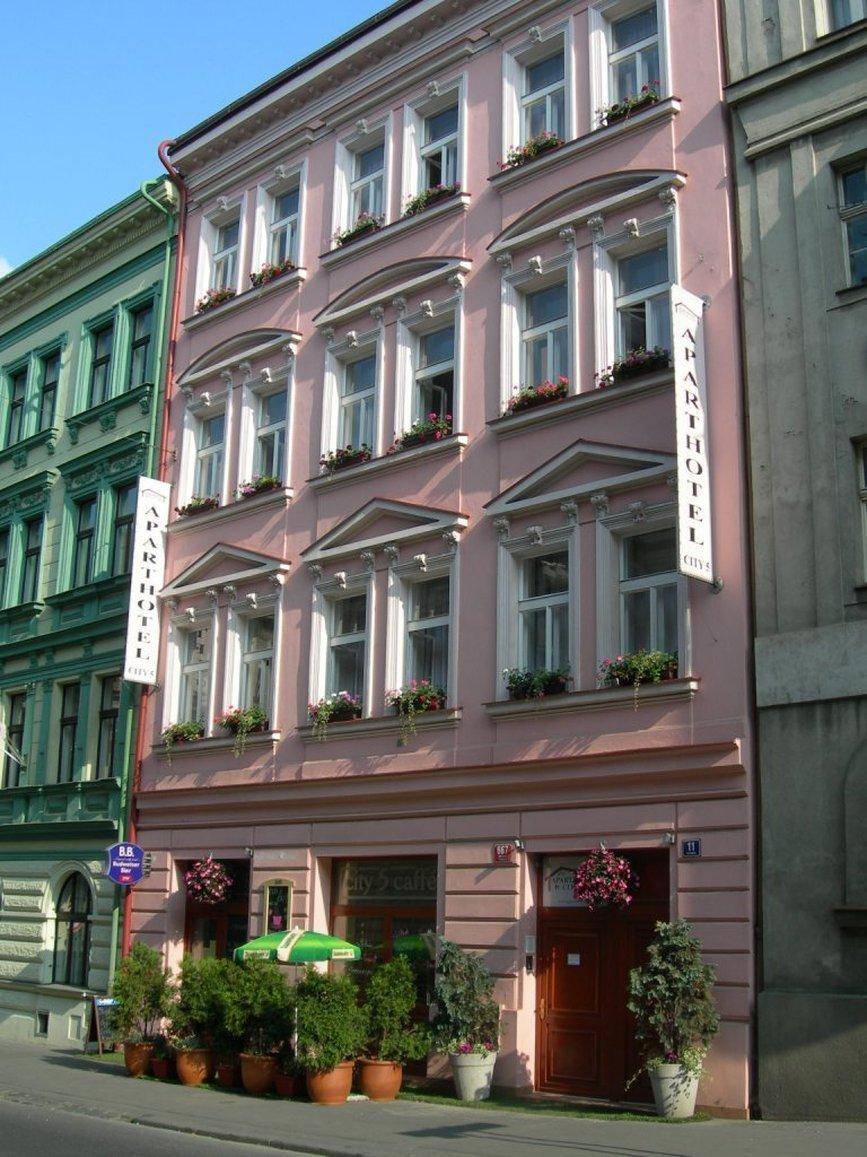 Aparthotel City 5 1