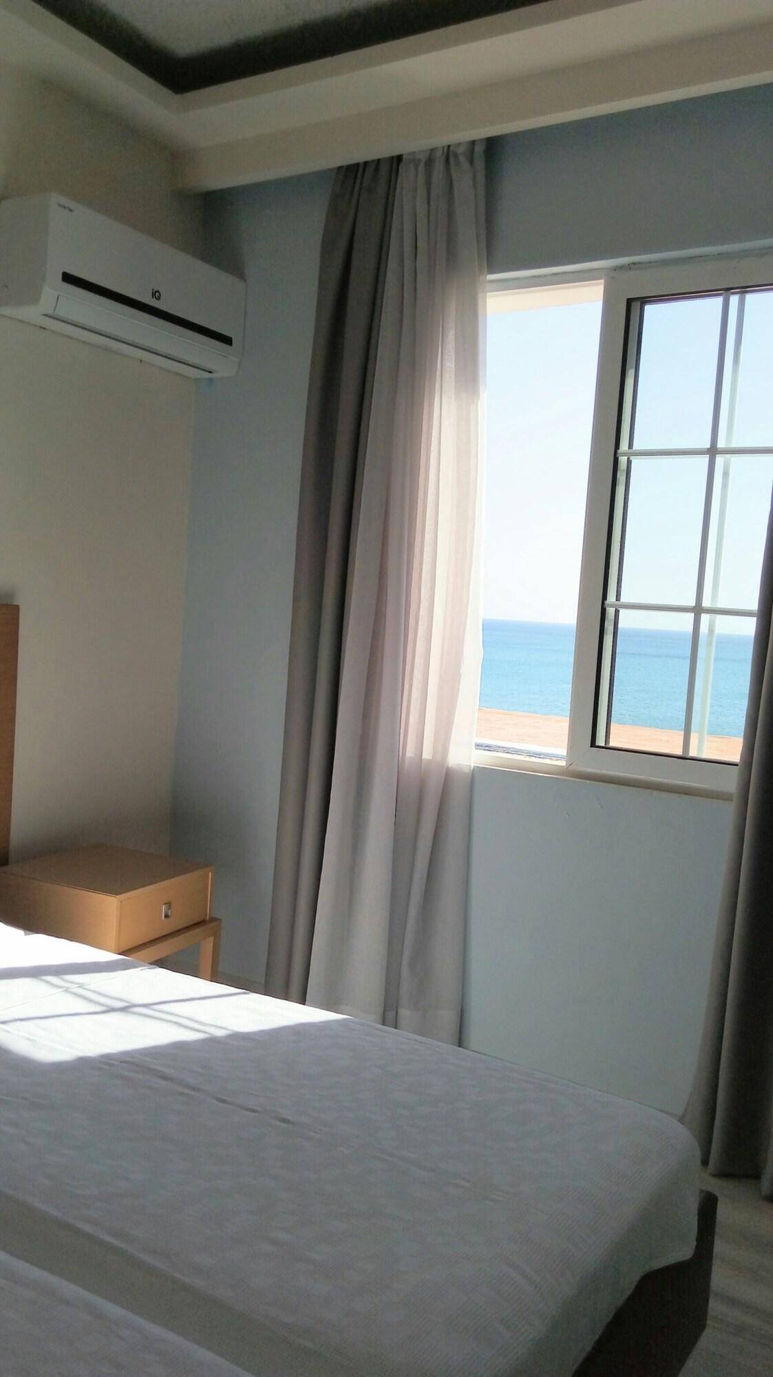 Crystal Beach Hotel 2