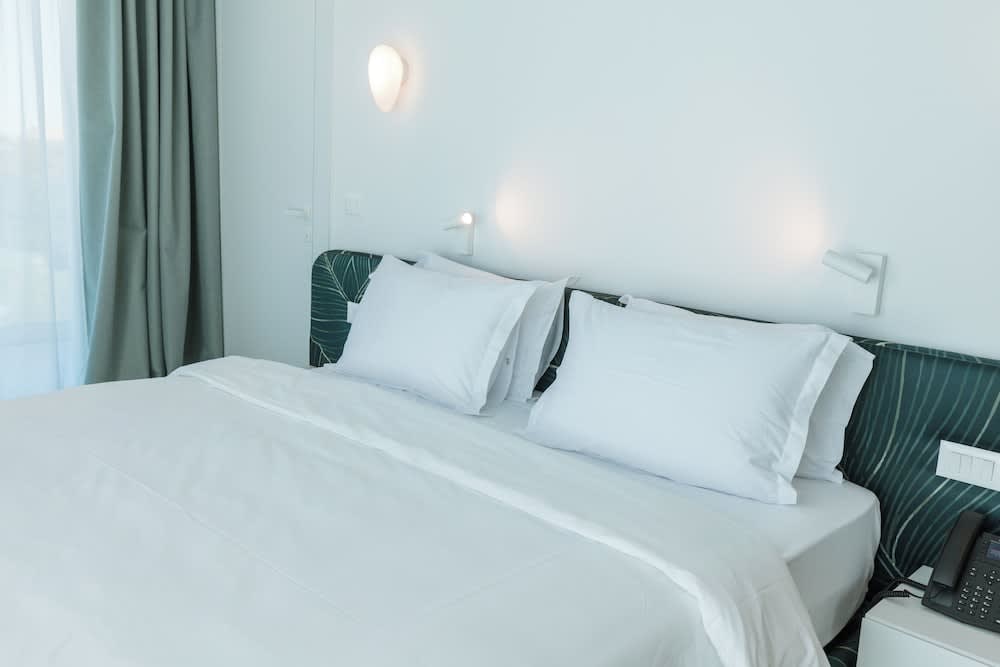 Nava Star Hotel 2