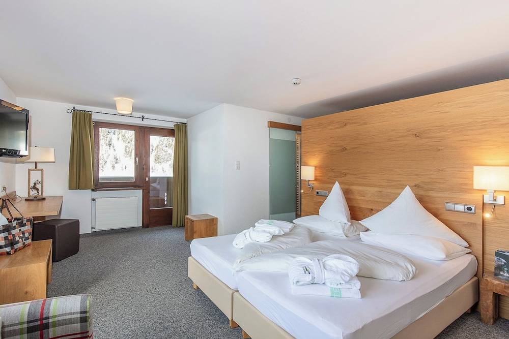 Naturhotel Falknerhof 2