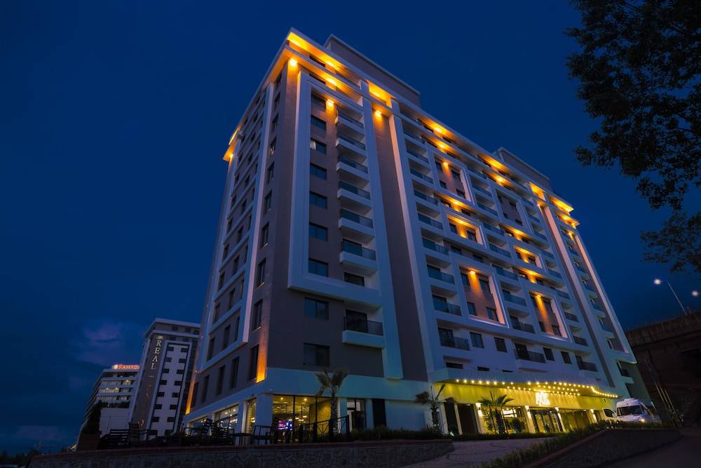 Mövenpick Hotel Trabzon 1
