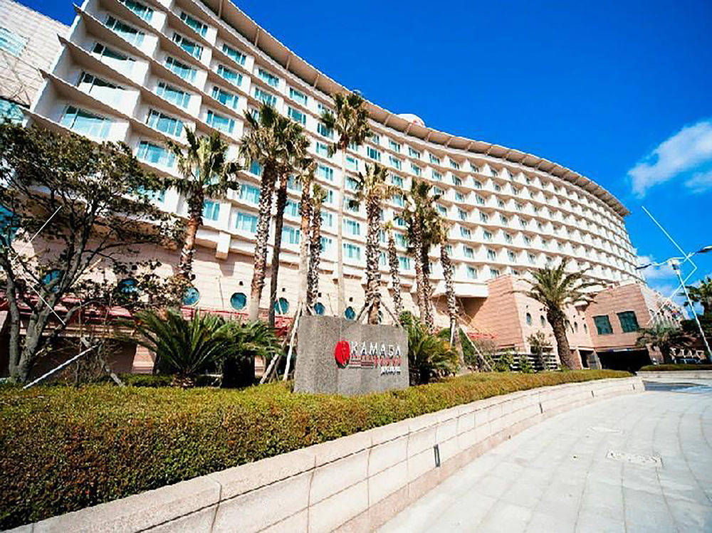 Ramada Plaza by Wyndham Jeju Ocean Front 2