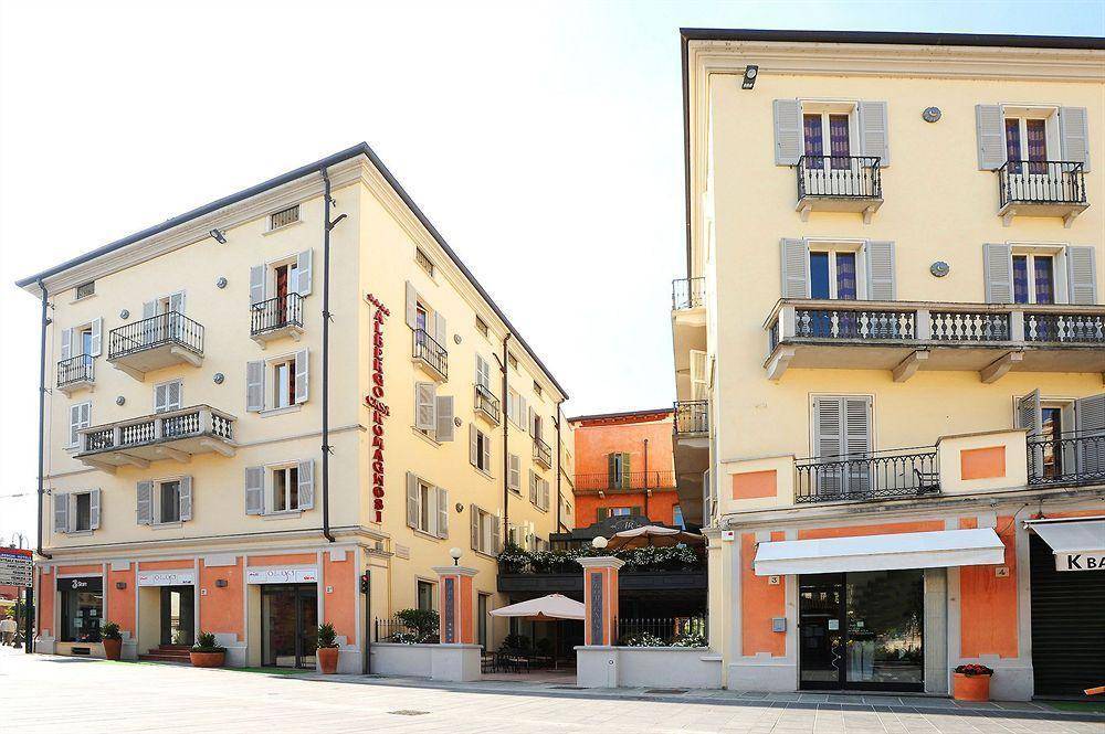 Casa Romagnosi 1