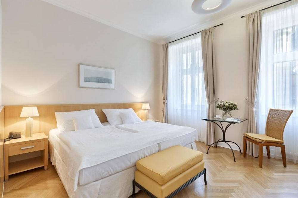 Hotel Palatin 1