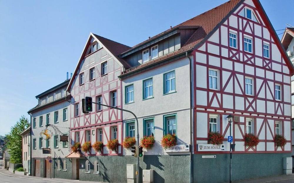 Hotel Gasthof Zum Rössle 1