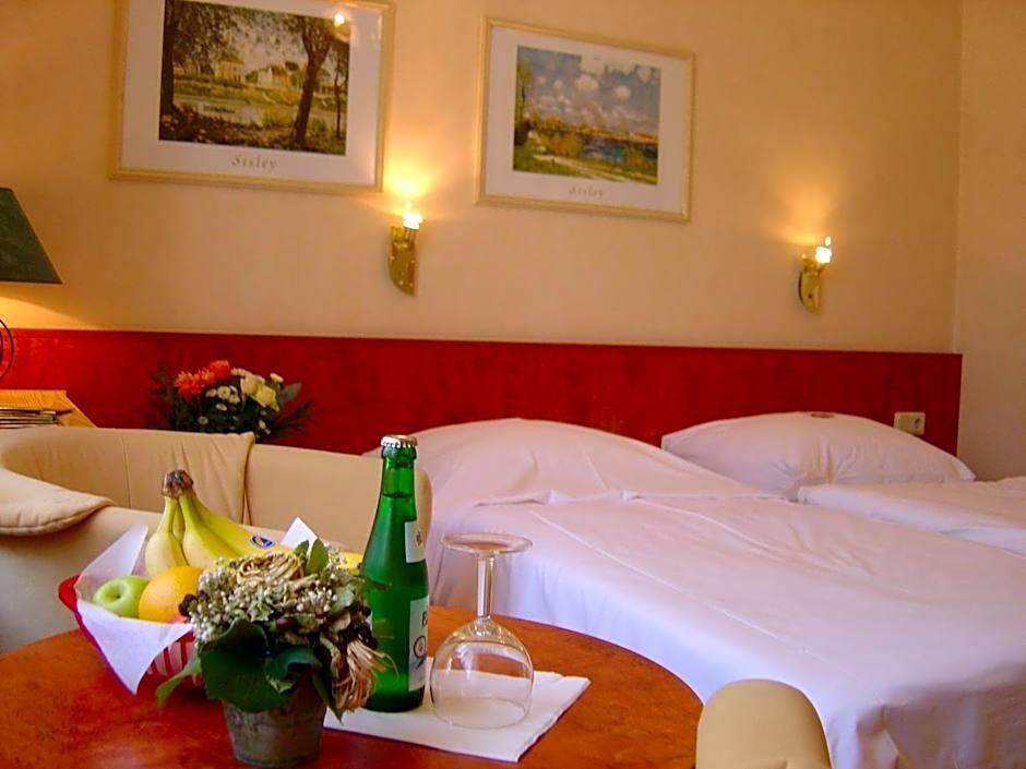 Bahnhof-Hotel Saarlouis 1