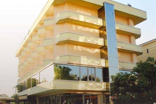 Hotel Madison - Cattolica 1
