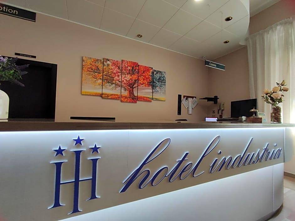 Hotel Industria 2