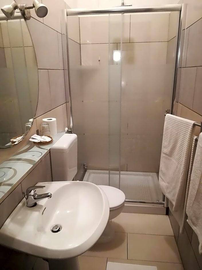 Euro Hotel 1