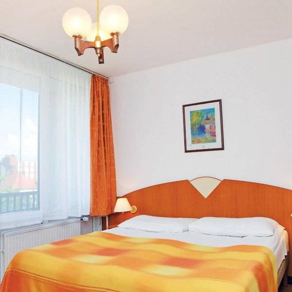 Hotel Napsugar 2