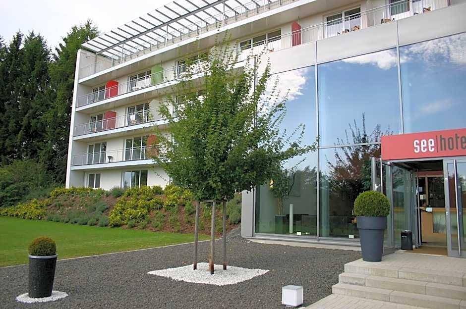 Seehotel 2