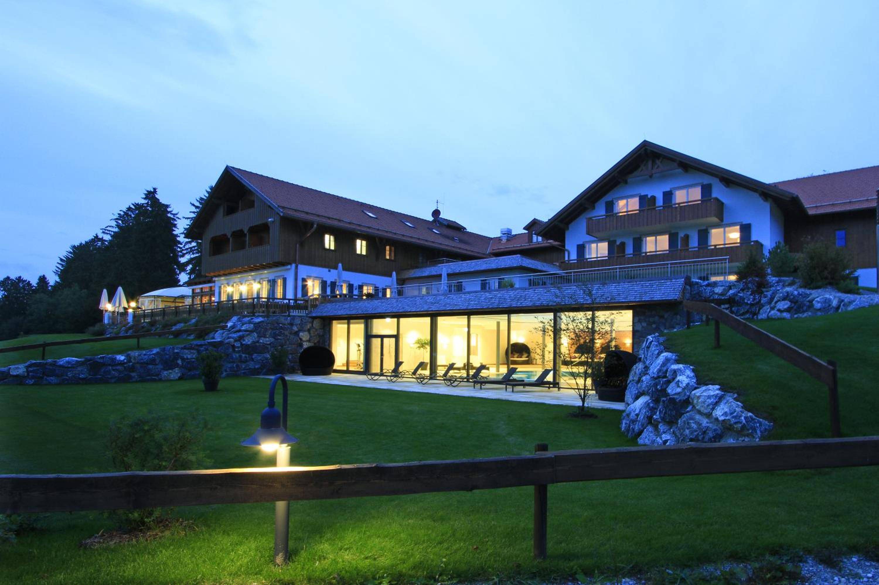 Hotel Gsteig 1