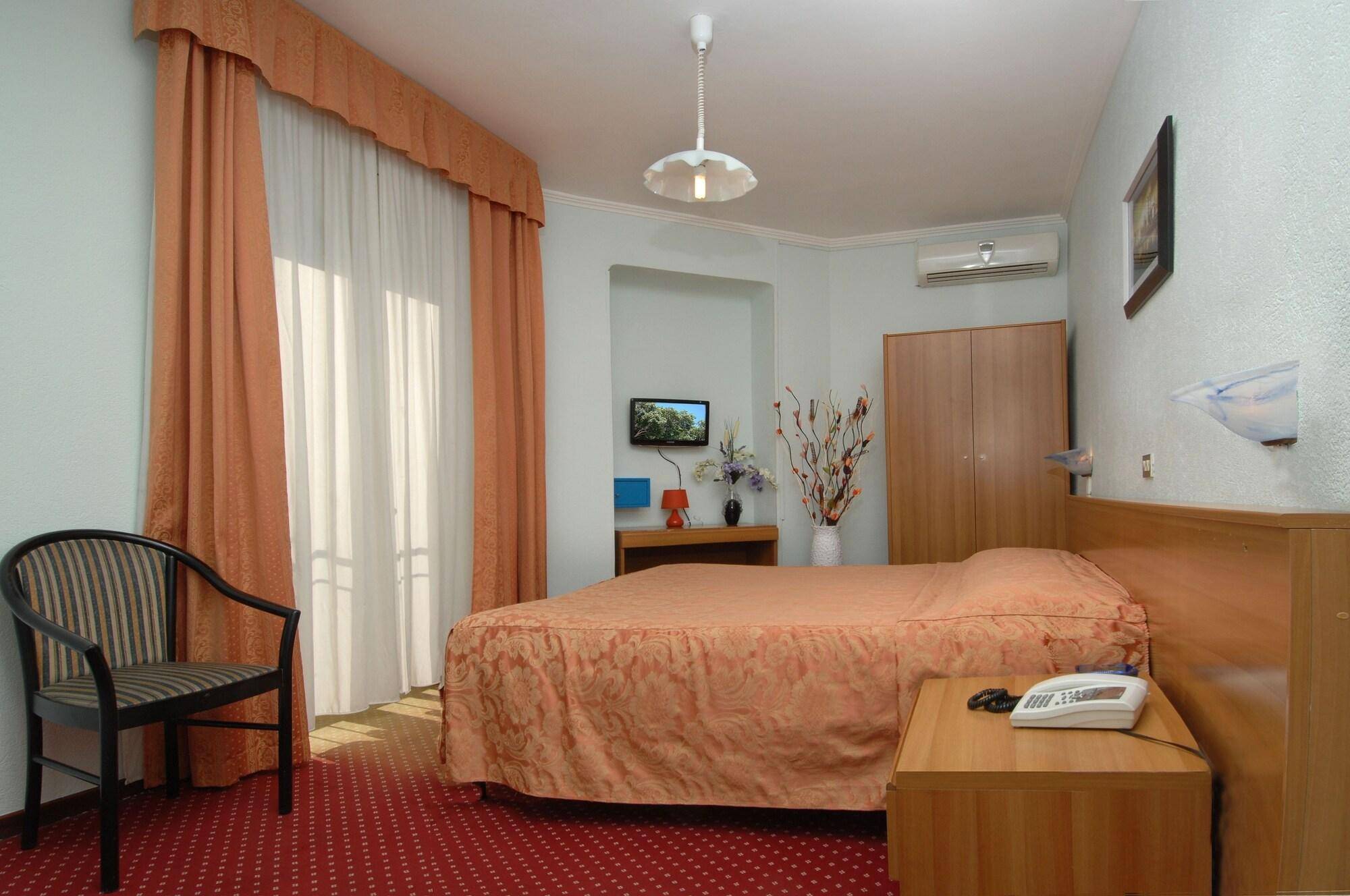 Hotel Sorriso 1