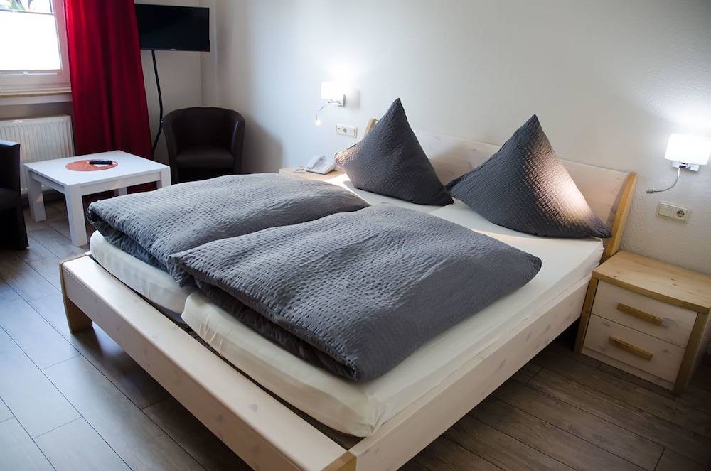 Hotel Theile garni 1