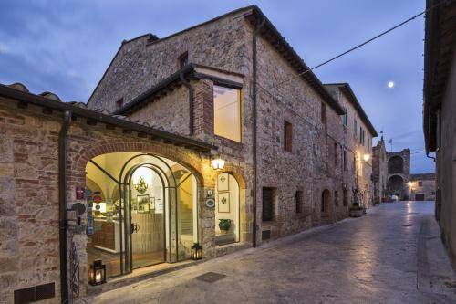 Hotel Monteriggioni 1