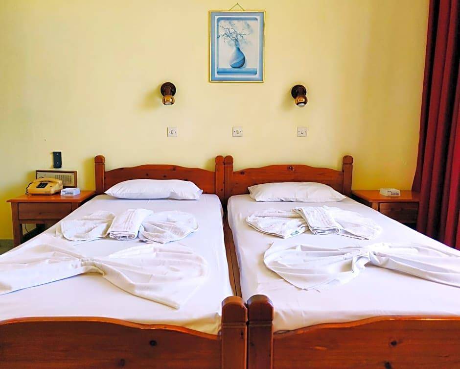 Titania Hotel Karpathos 2