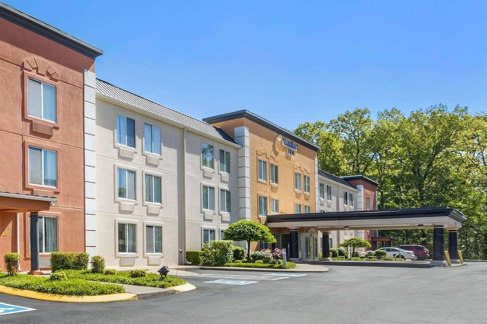Comfort Inn Dickson 1