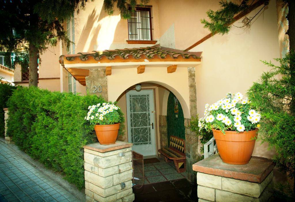 Tibidabo Apartments 2