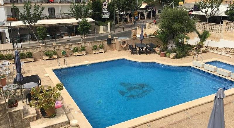 Apartamentos Carabela II 1