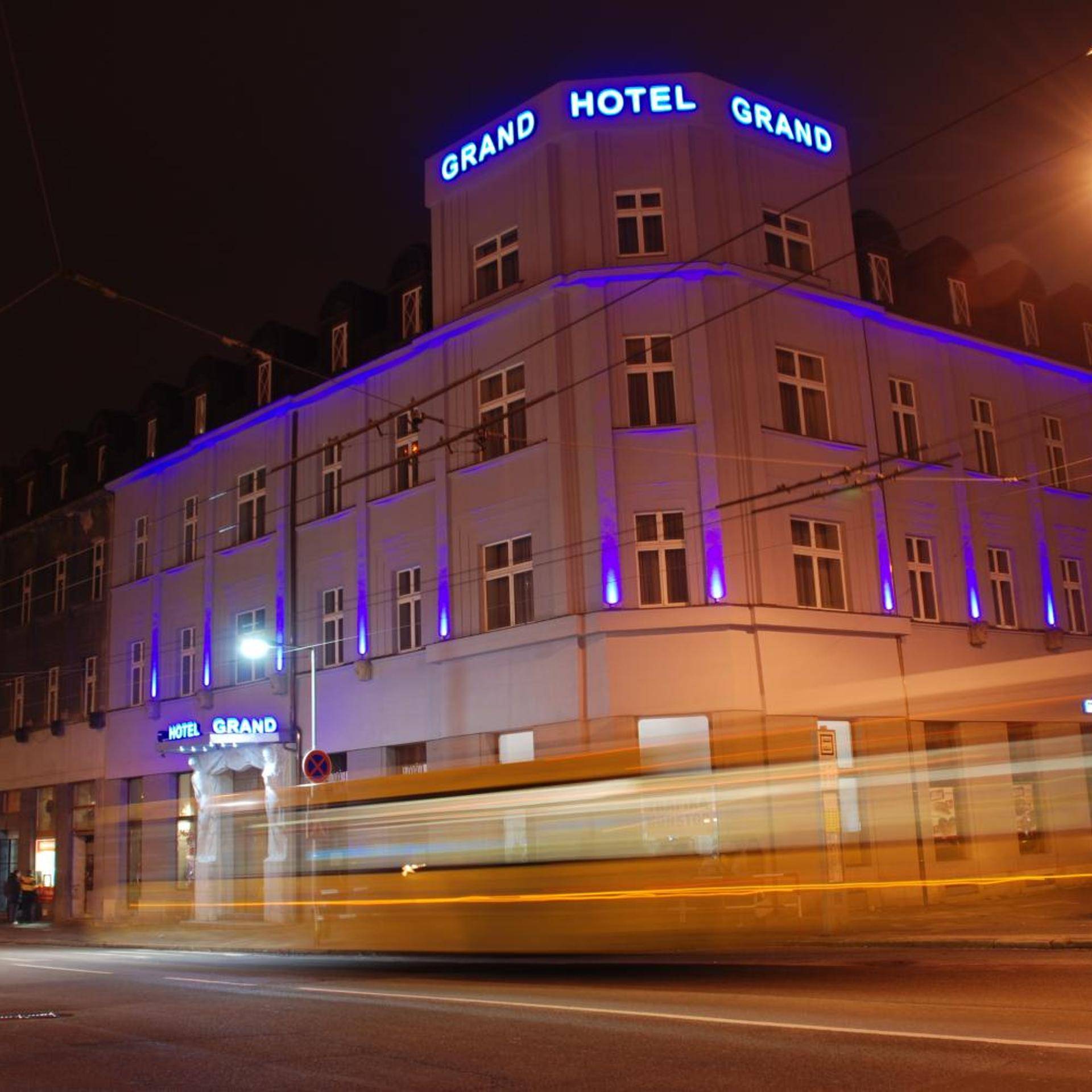 Hotel Grand 1