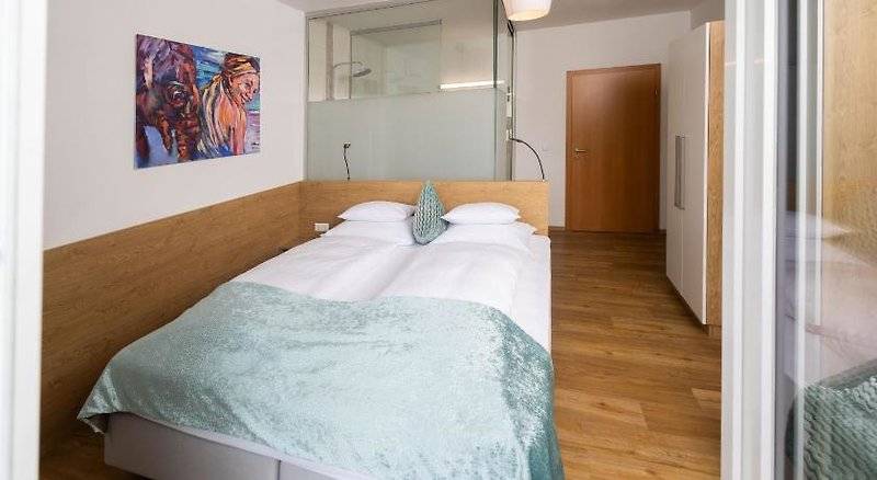 Hotel Garni Wurzer 2