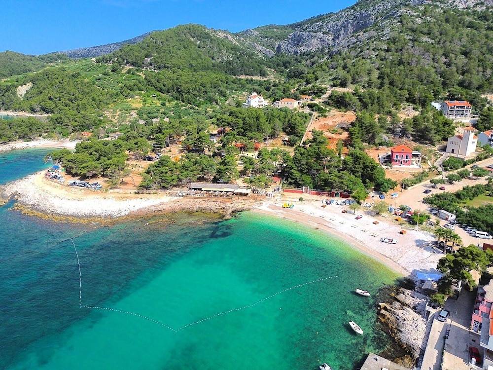 Island Hvar Seaside Villa Levanda with Beach, Pool & Seaview 2