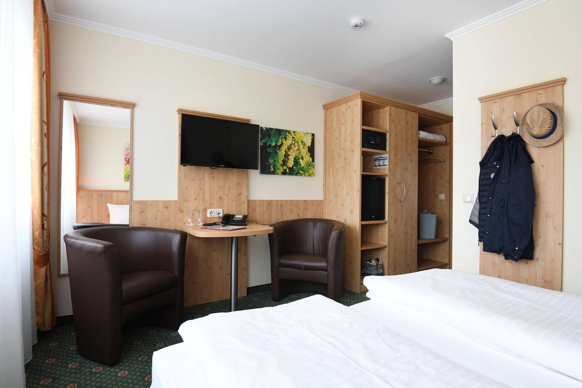 Moselstern Parkhotel Krähennest 2