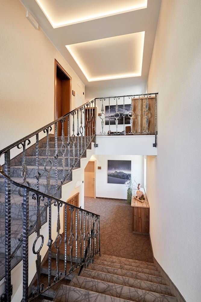 Hotel Garni Savoy - new opening 2