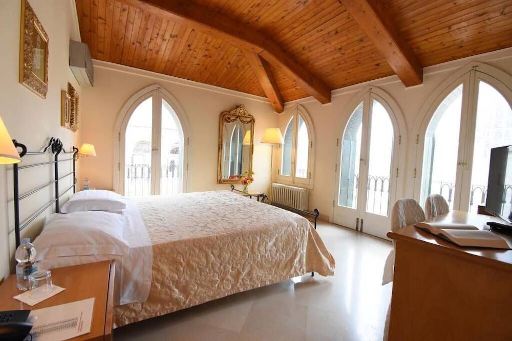 Palazzo Sottile Meninni - CLASSIC ROOMS EXPERIENCE 1