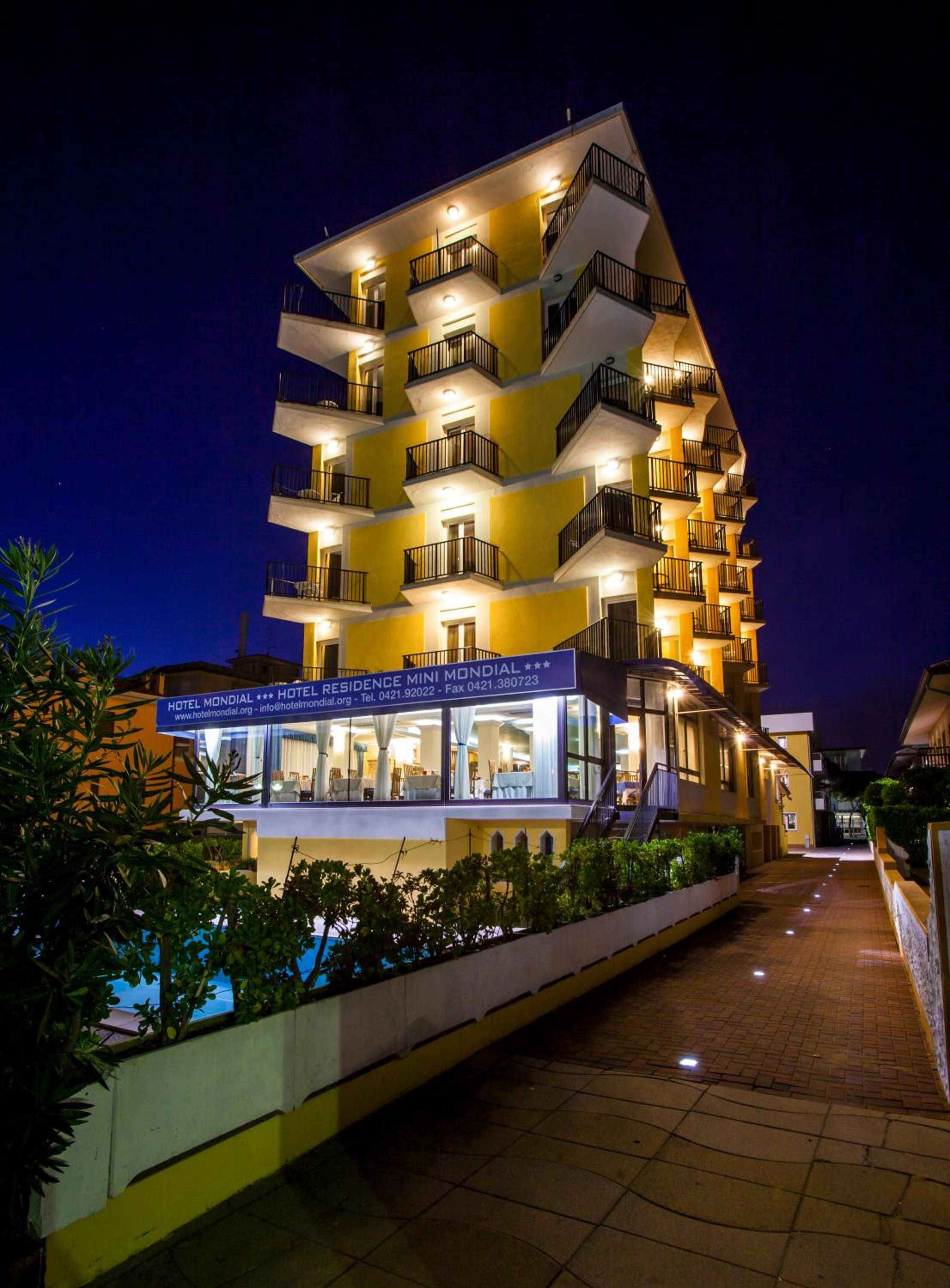 Hotel Mondial 1
