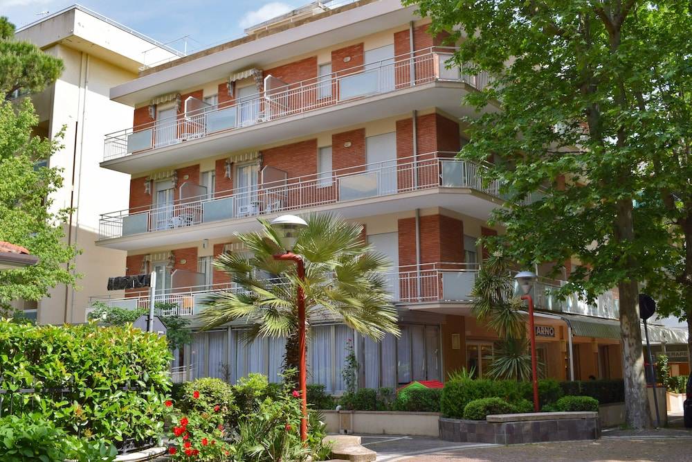 Hotel Arno 1
