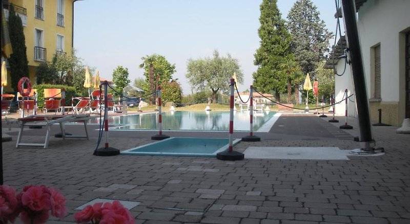 Hotel Mirabello 2