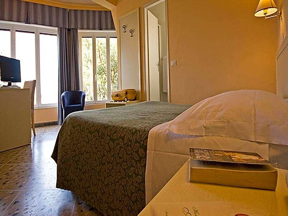 Hotel Ausonia 1