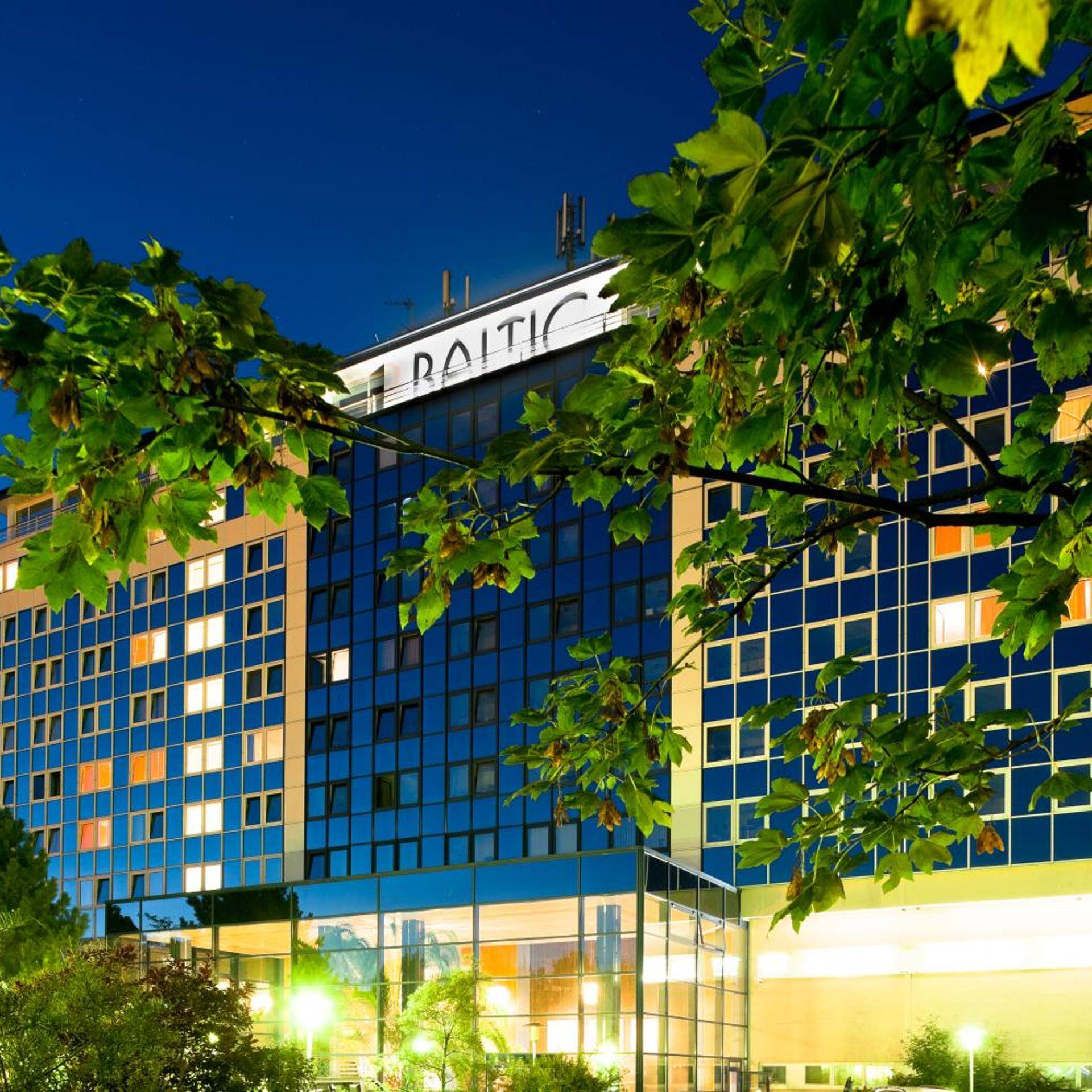 Baltic Zinnowitz - Hotel mit Meerwasserpool und Thermalbad 1