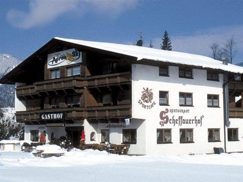 Scheffauerhof 1