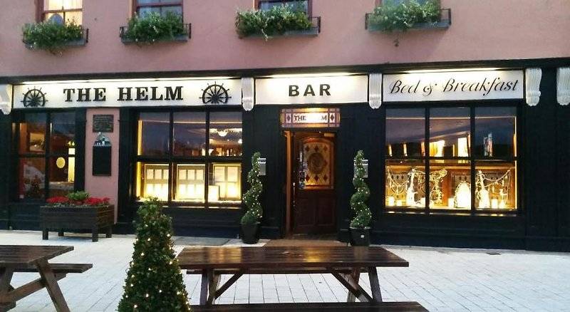 The Helm Apartments B&B 1