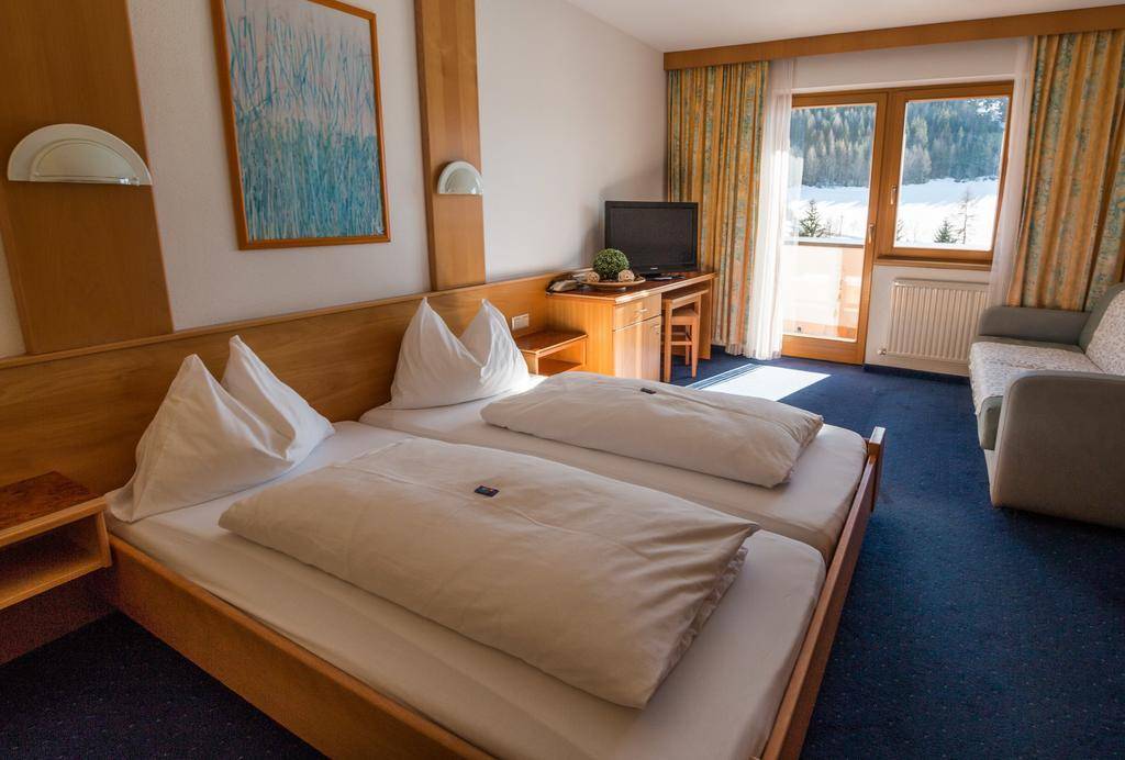 Erlebnishotel Fendels 2