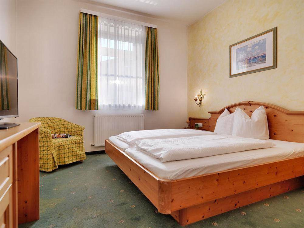 Posthotel Strengen am Arlberg 1