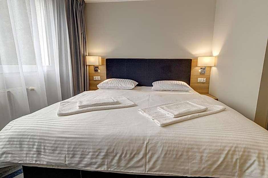 Hotel Dobosz 1