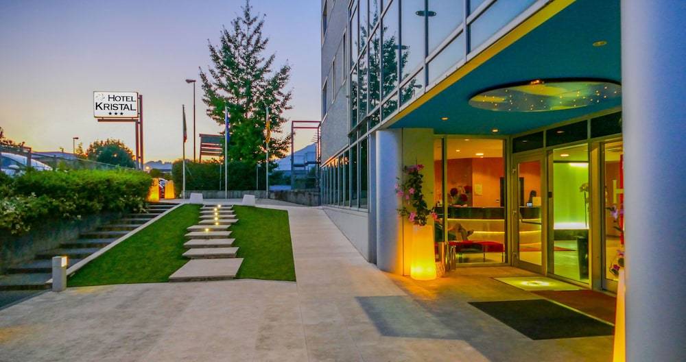 Hotel Kristal 3 Stelle Superior 1