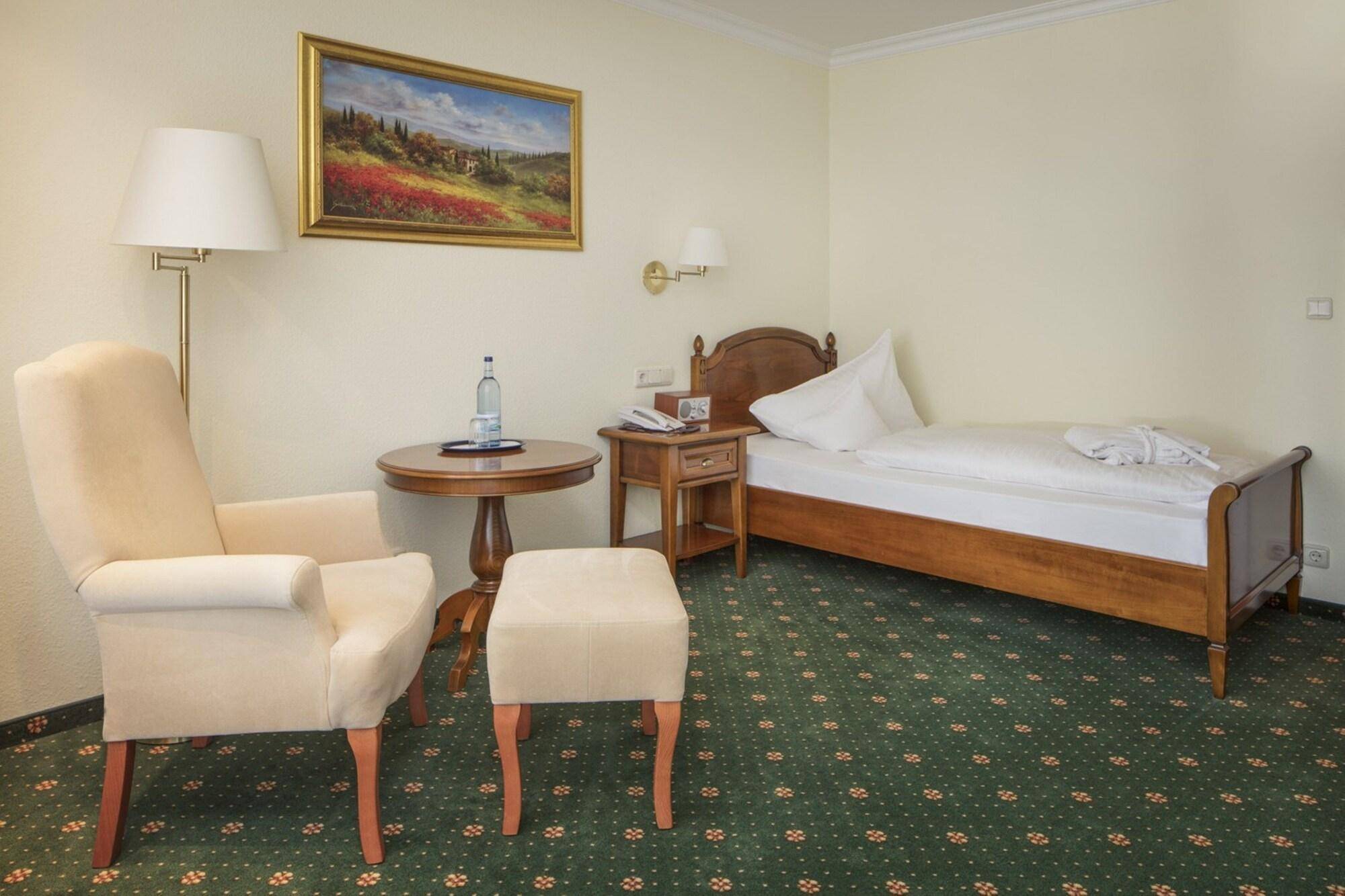 Hotel Schweizer Hof Thermal und Vital Resort 1