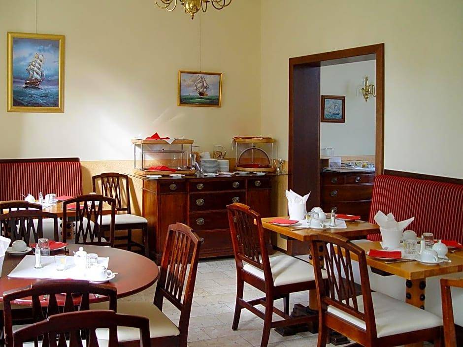 Hotel Altes Hafenhaus 1