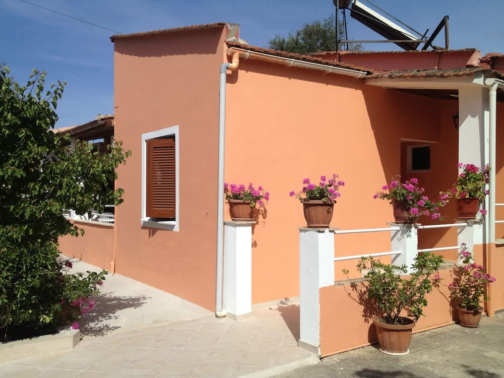Ionian Breeze Apartments 1