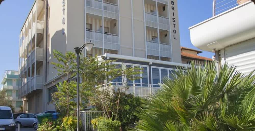 Hotel Bristol 1